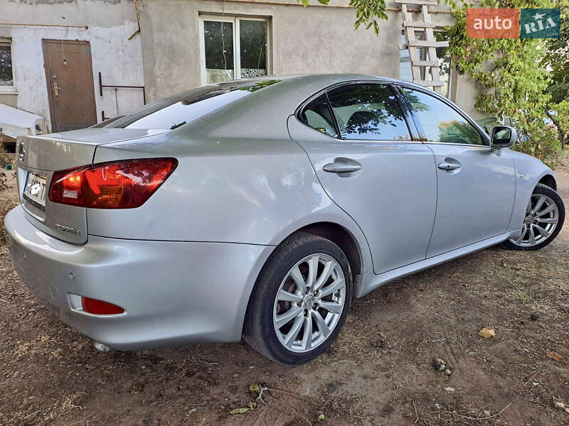 Седан Lexus IS 2005 в Одессе