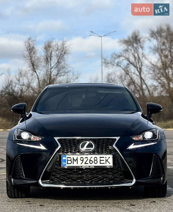 Седан Lexus IS 2016 в Киеве