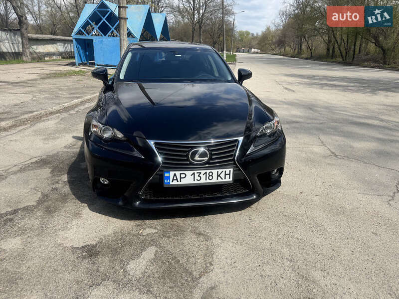 Седан Lexus IS 2016 в Запоріжжі