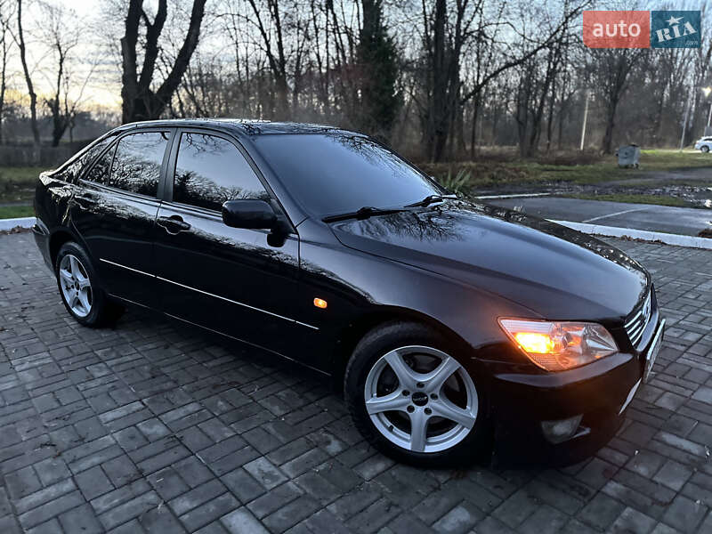 Седан Lexus IS 2003 в Дрогобичі фото 4 Седан Lexus IS 2003 в Дрогобичі