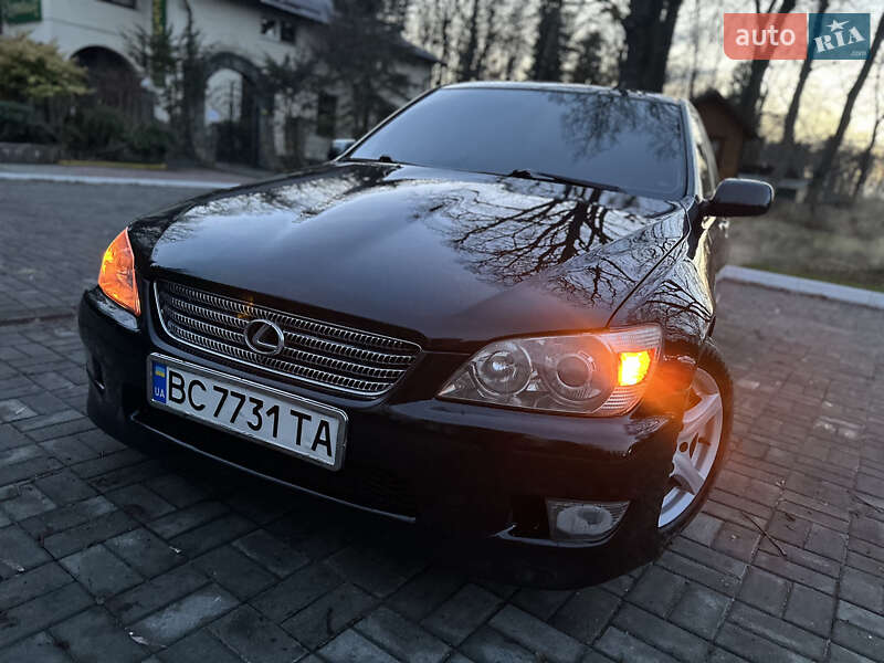 Седан Lexus IS 2003 в Дрогобичі фото 13 Седан Lexus IS 2003 в Дрогобичі