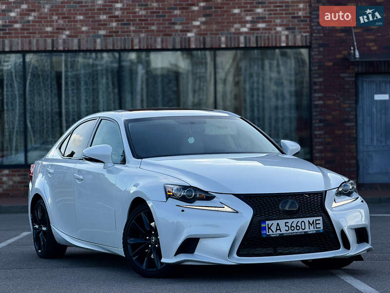 Седан Lexus IS 2014 в Киеве фото 11 Седан Lexus IS 2014 в Киеве