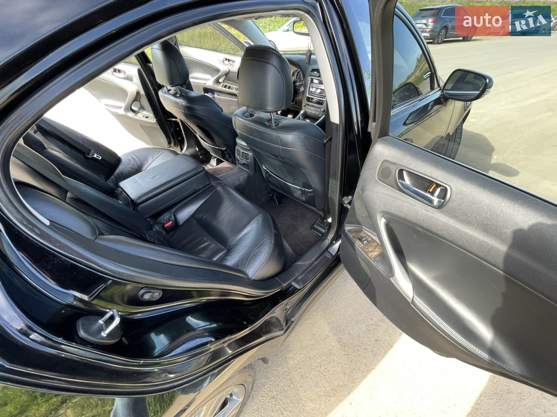 2010 Lexus IS - мініатюра 11