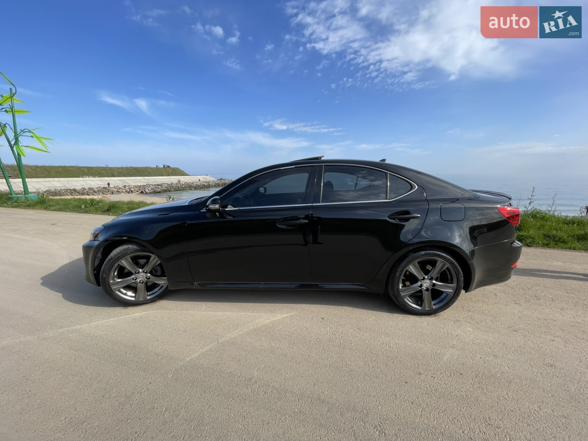 2010 Lexus IS - мініатюра 16