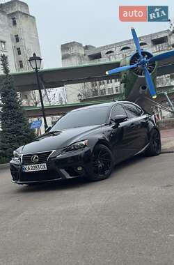Седан Lexus IS 2014 в Киеве