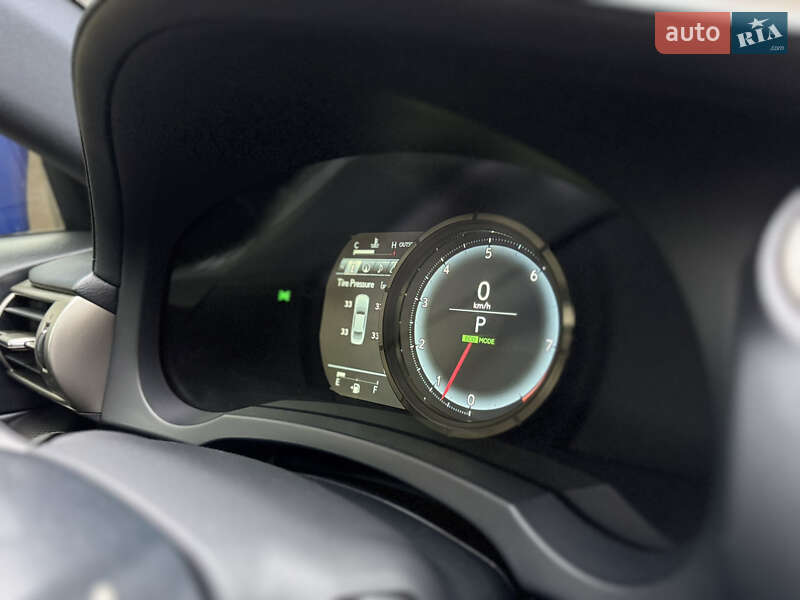 Седан Lexus IS 2014 в Миколаєві