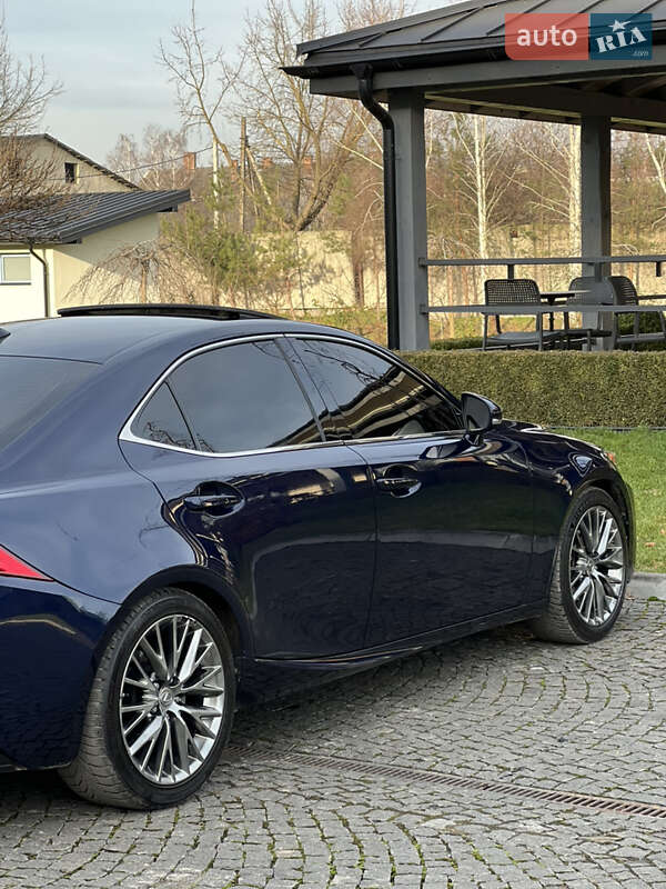 Седан Lexus IS 2014 в Львове фото 25 Седан Lexus IS 2014 в Львове