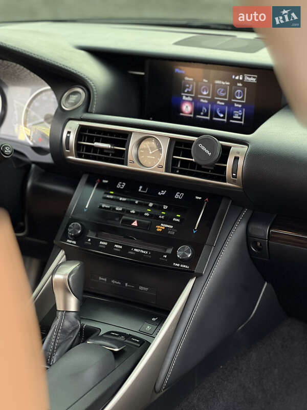 Седан Lexus IS 2014 в Львове фото 30 Седан Lexus IS 2014 в Львове