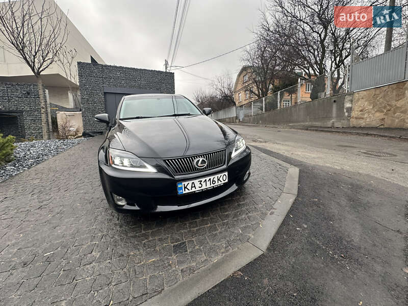Седан Lexus IS 2008 в Киеве фото 26 Седан Lexus IS 2008 в Киеве