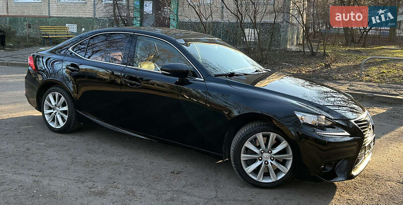 Седан Lexus IS 2015 в Харькове