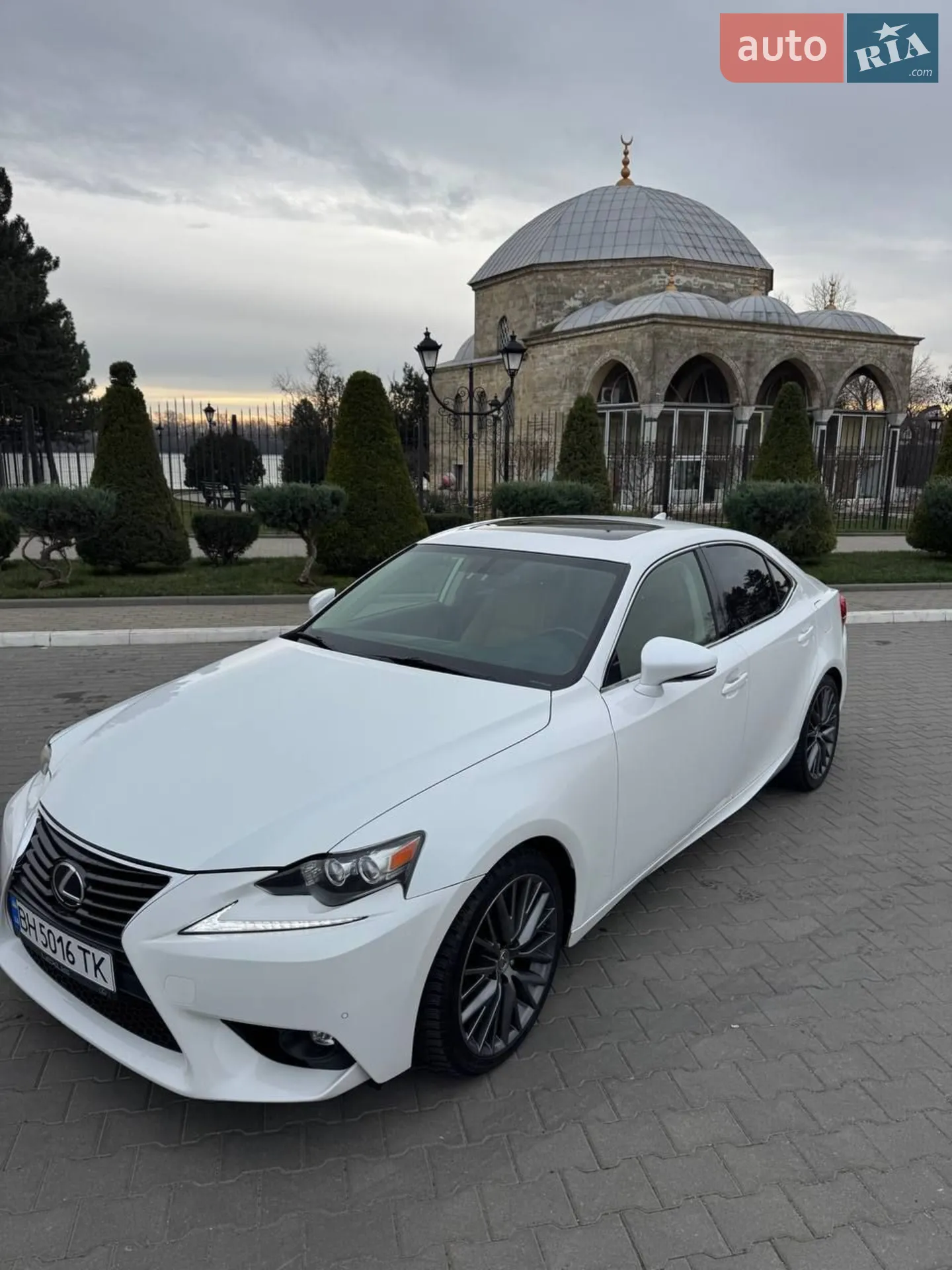 2014 Lexus IS - фото 1