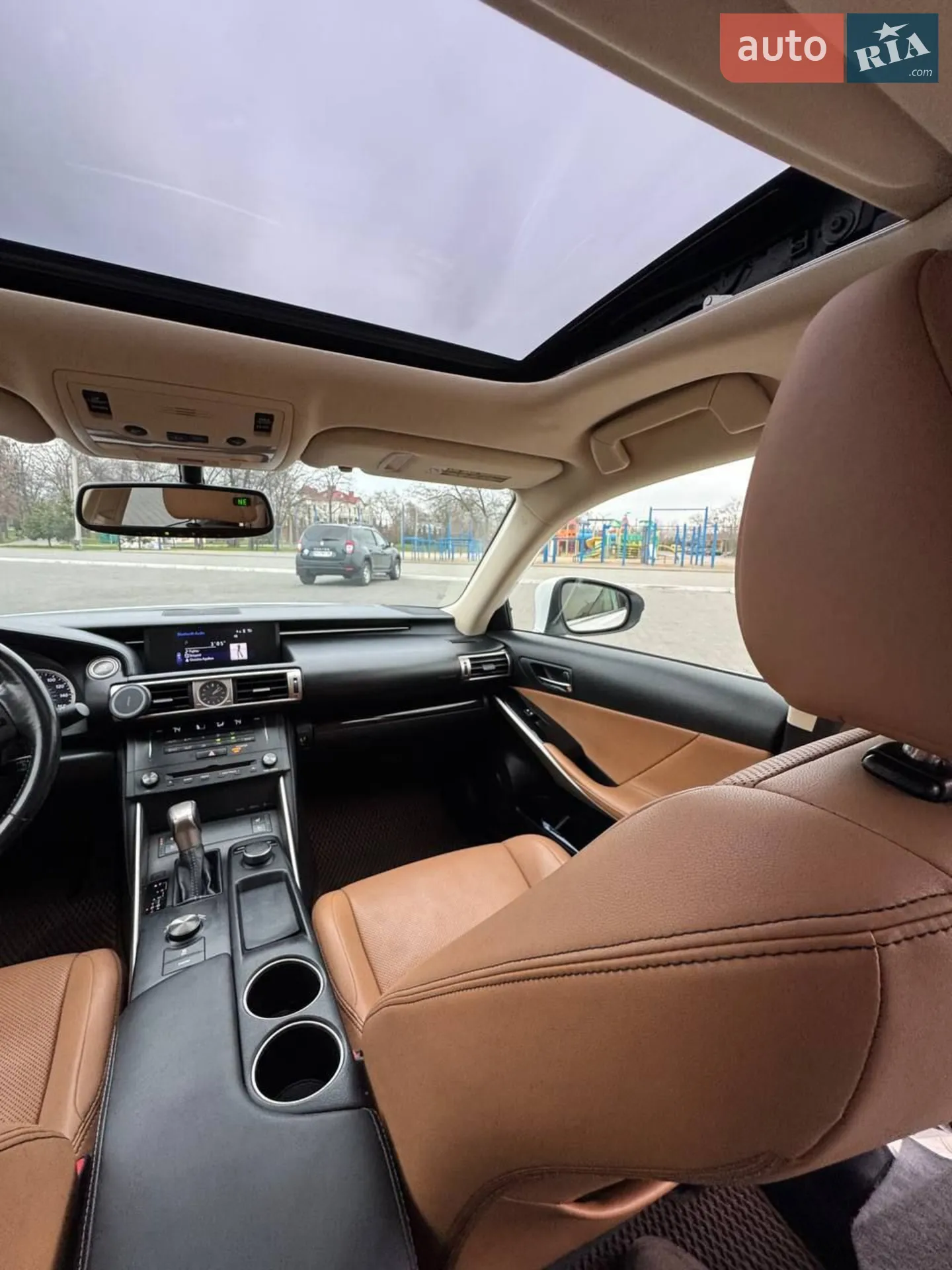 2014 Lexus IS - мініатюра 10