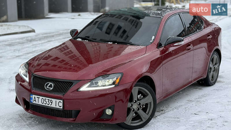Седан Lexus IS 2013 в Івано-Франківську
