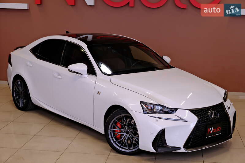 Седан Lexus IS 2018 в Одессе