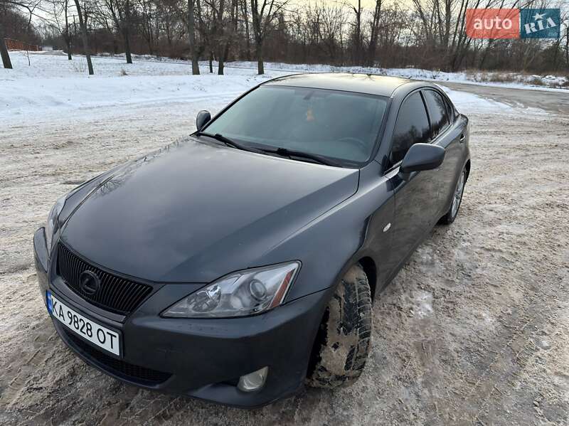 Седан Lexus IS 2007 в Киеве