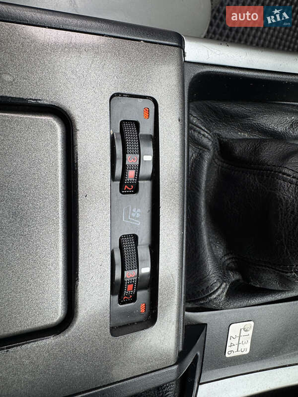 Седан Lexus IS 2007 в Киеве