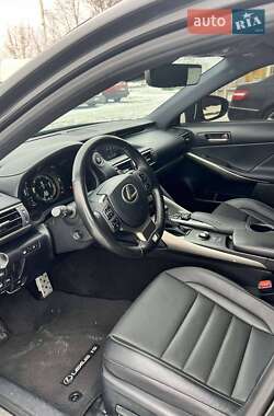 Седан Lexus IS 2018 в Одессе