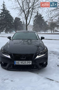 Седан Lexus IS 2013 в Никополе