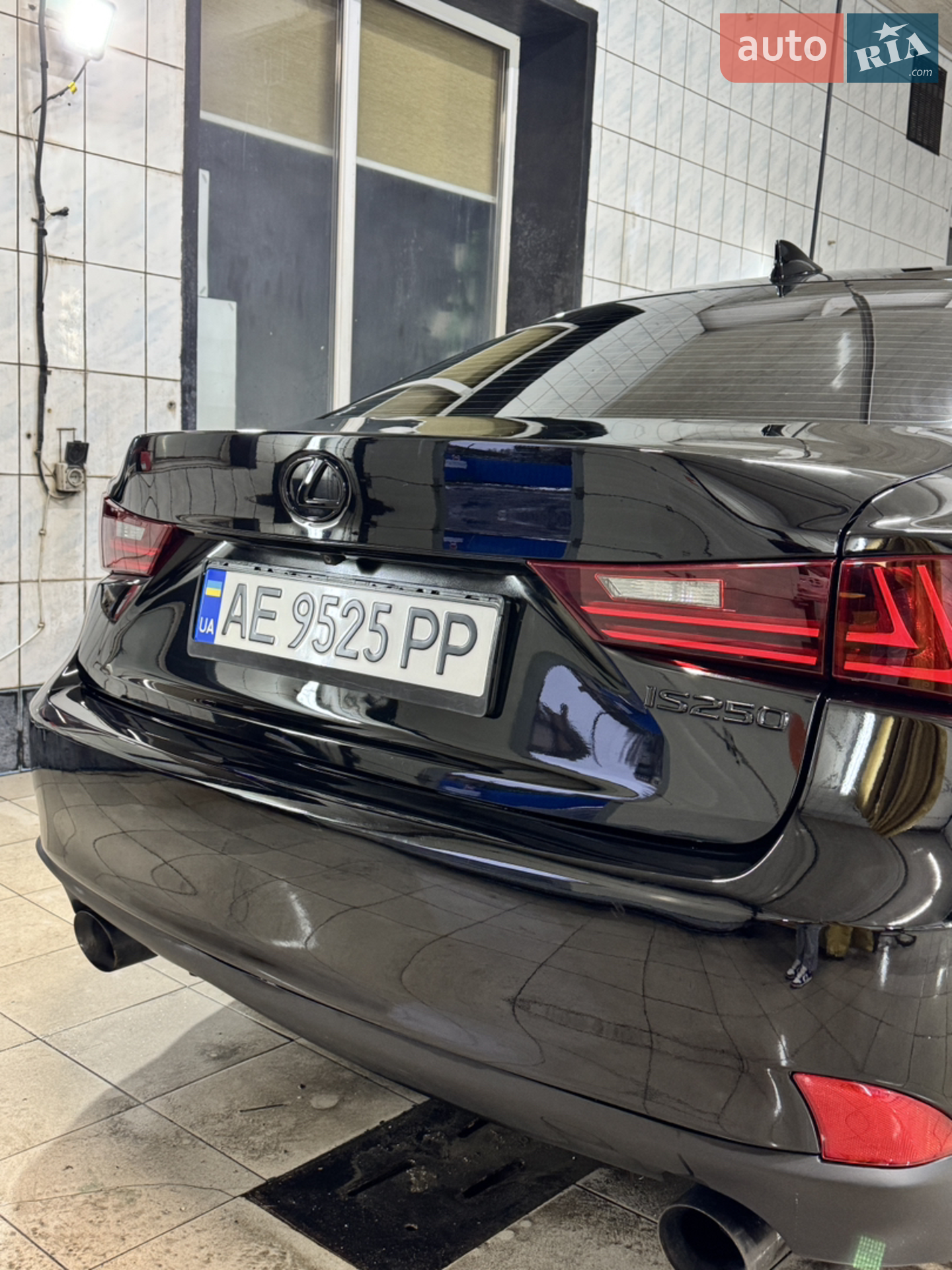 2013 Lexus IS - мініатюра 12