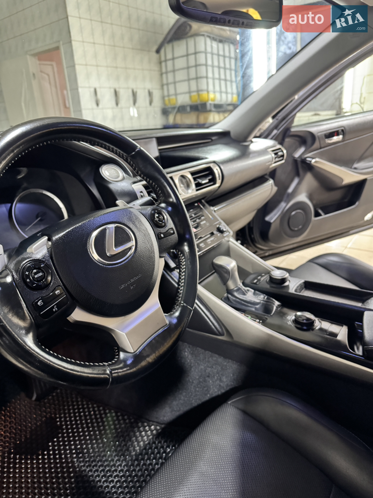 2013 Lexus IS - мініатюра 28