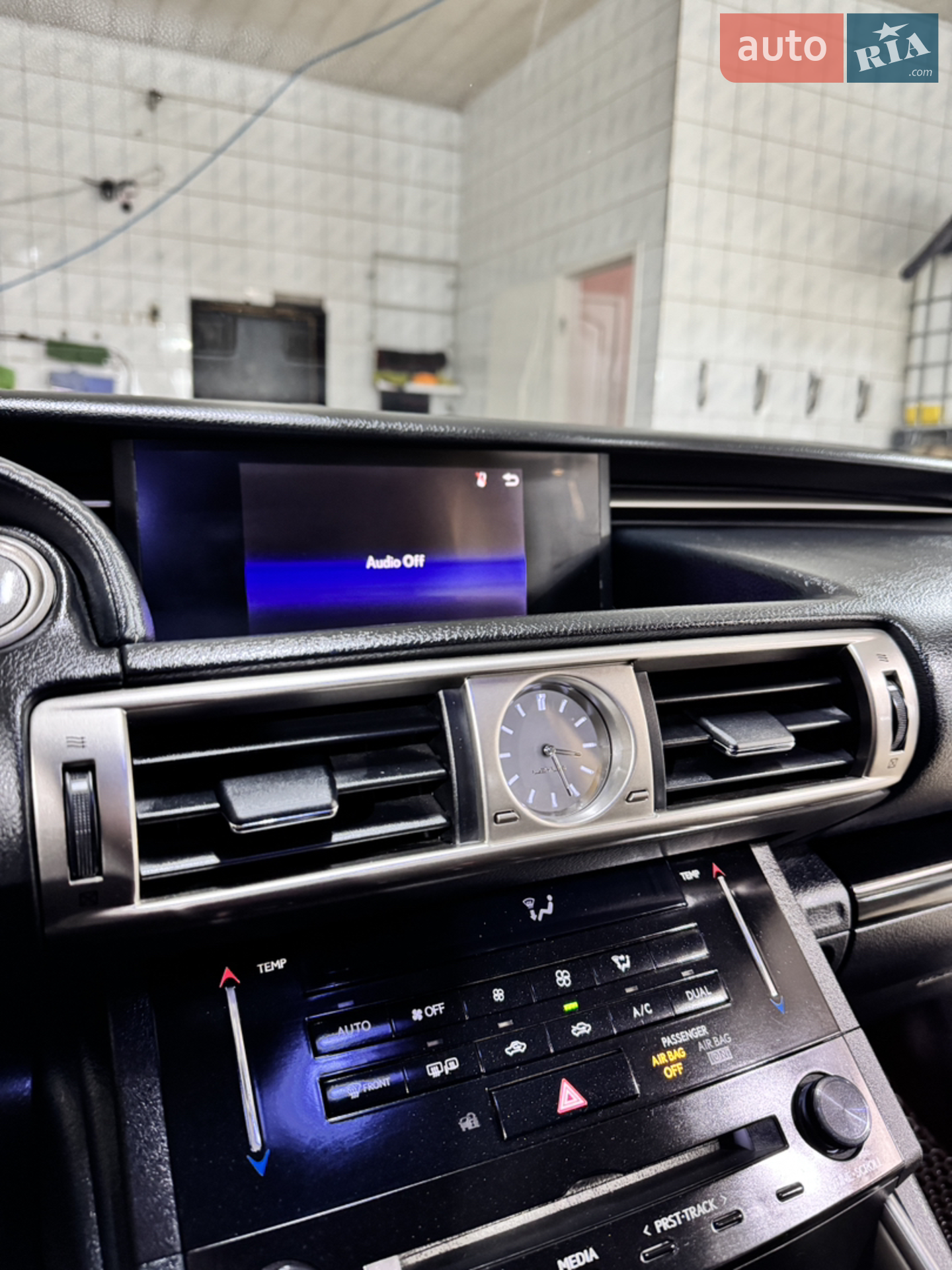 2013 Lexus IS - мініатюра 33