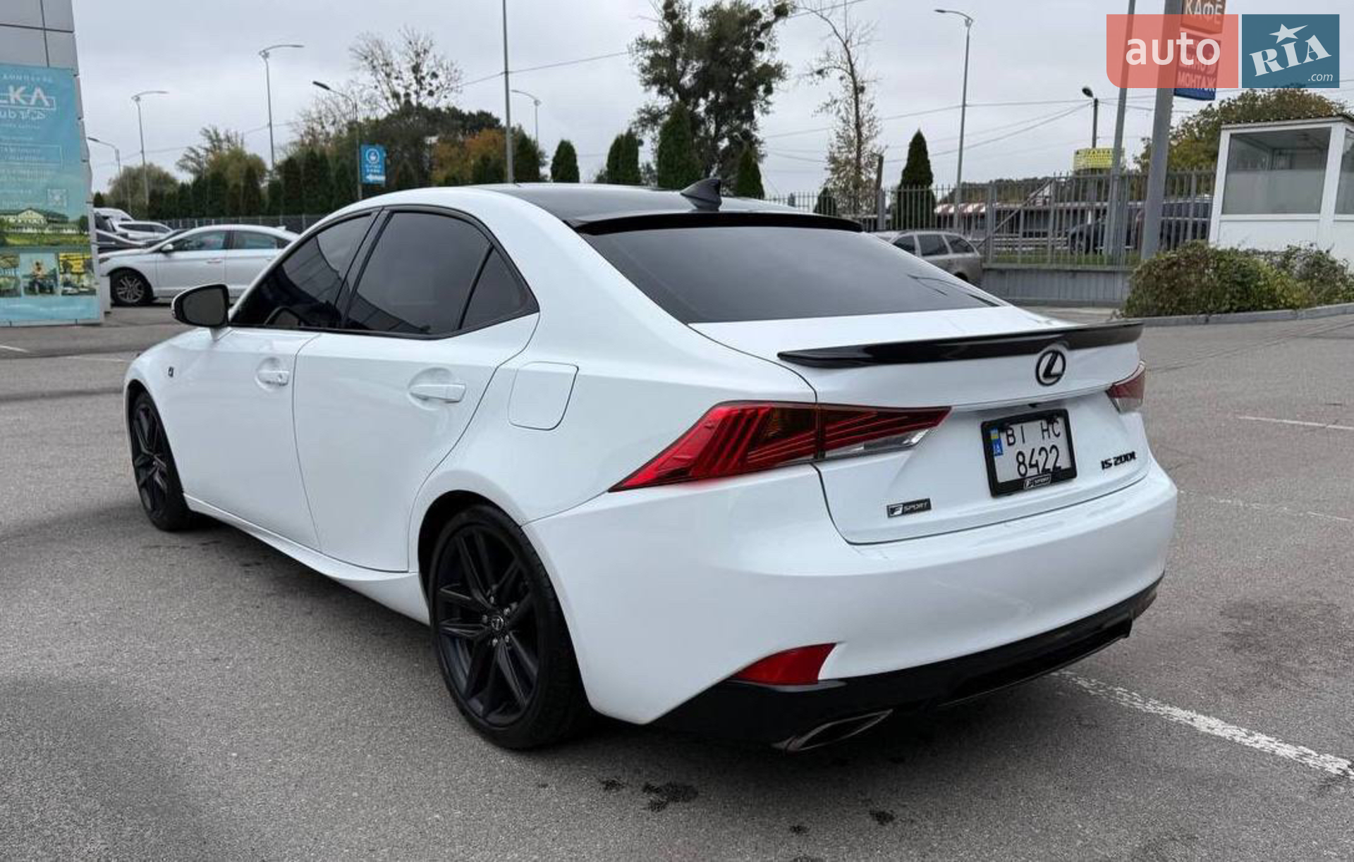 2016 Lexus IS - мініатюра 3