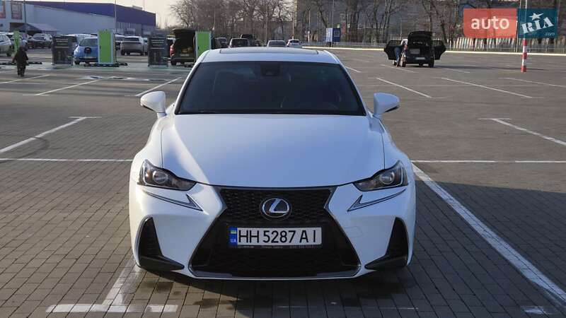 Седан Lexus IS 2016 в Одессе