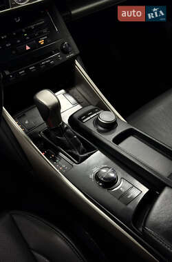 Седан Lexus IS 2014 в Одессе