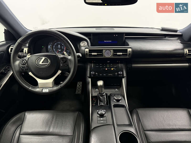 Седан Lexus IS 2014 в Одесі