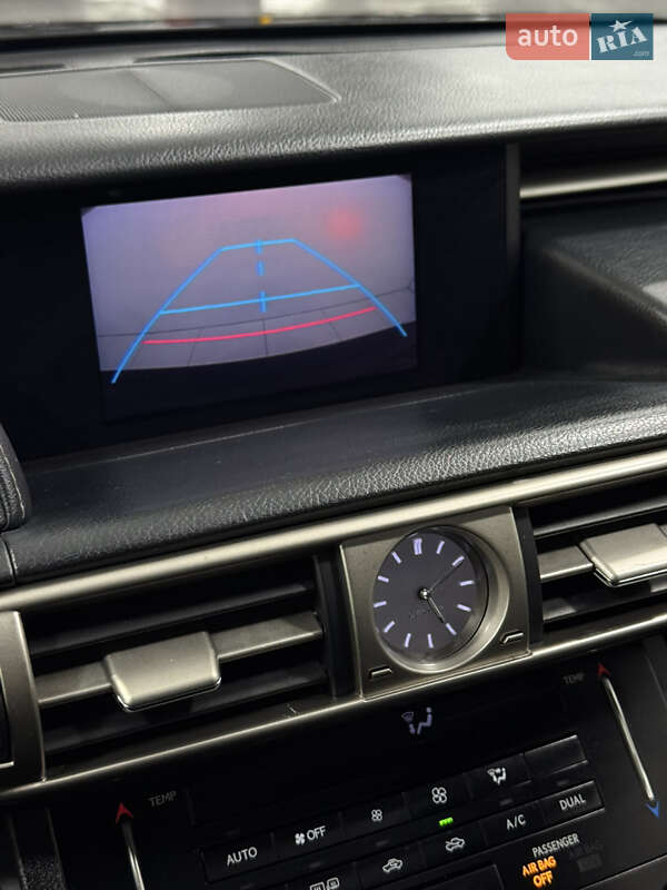Седан Lexus IS 2014 в Одесі