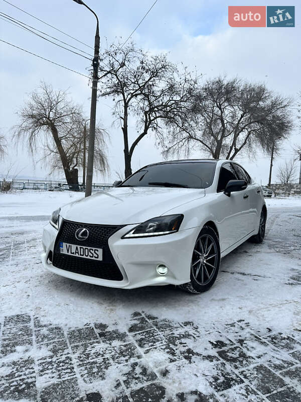 2012 Lexus IS250, VIN JTHBF5C20C5170382:plate — фото 1 (autoria)