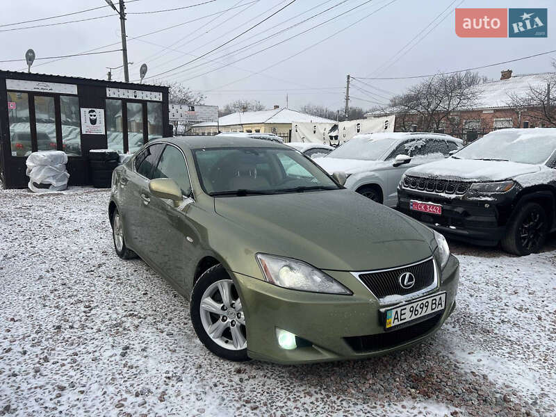 Седан Lexus IS 2006 в Полтаве