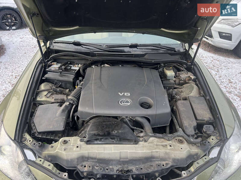 Седан Lexus IS 2006 в Полтаве