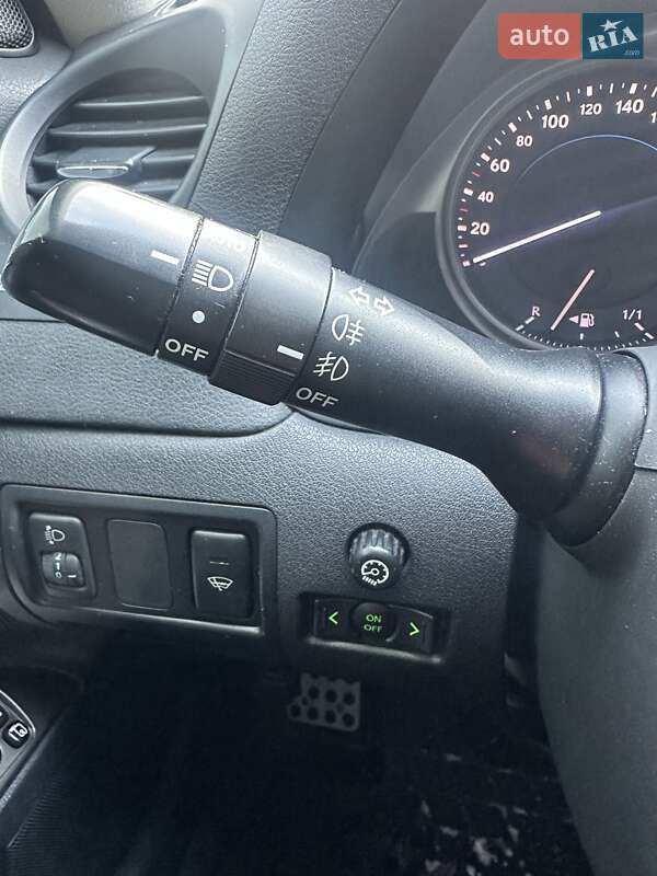 Седан Lexus IS 2007 в Білогородці