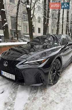 Седан Lexus IS 2024 в Киеве