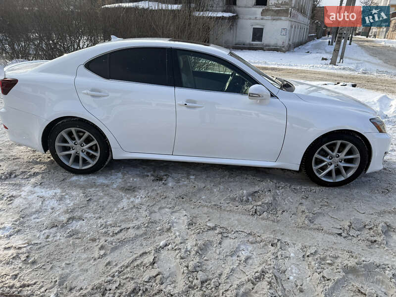 Седан Lexus IS 2010 в Харкові фото 4 Седан Lexus IS 2010 в Харкові
