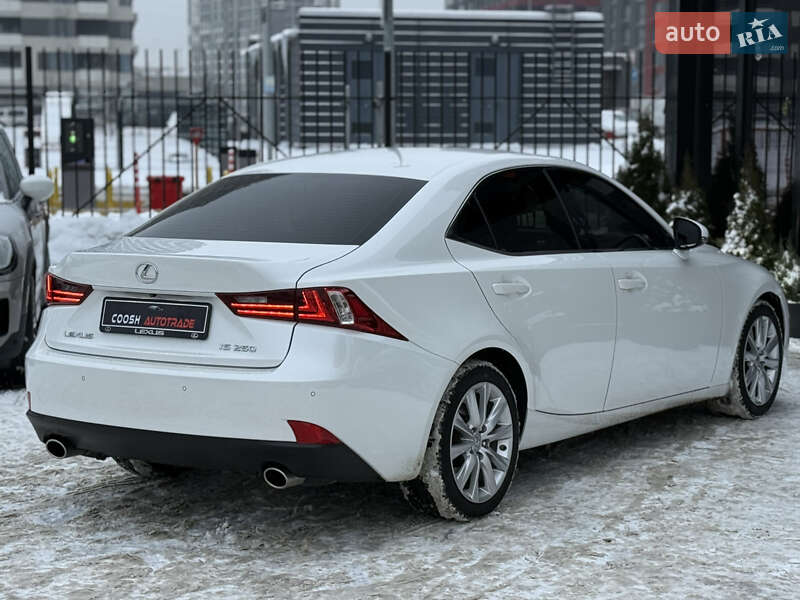Седан Lexus IS 2013 в Києві фото 15 Седан Lexus IS 2013 в Києві