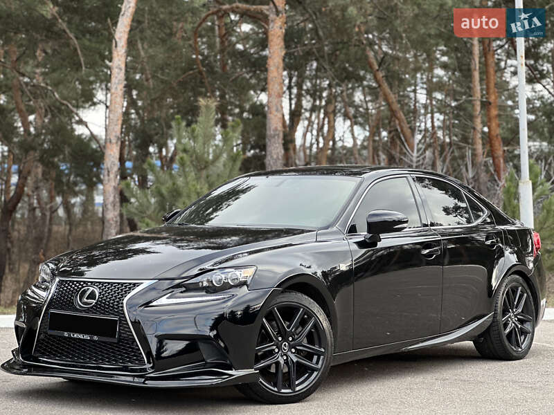 Седан Lexus IS 2014 в Киеве