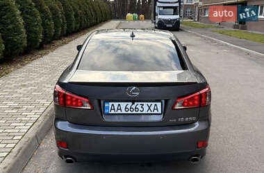 Седан Lexus IS 2012 в Львове