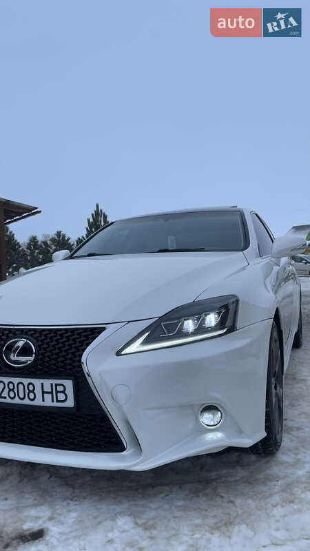 Седан Lexus IS 2010 в Тернополе фото 10 Седан Lexus IS 2010 в Тернополе