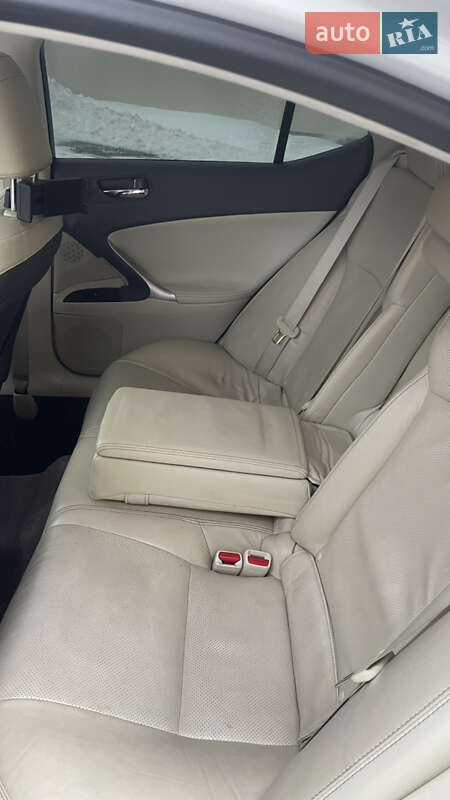 Седан Lexus IS 2010 в Тернополе фото 21 Седан Lexus IS 2010 в Тернополе