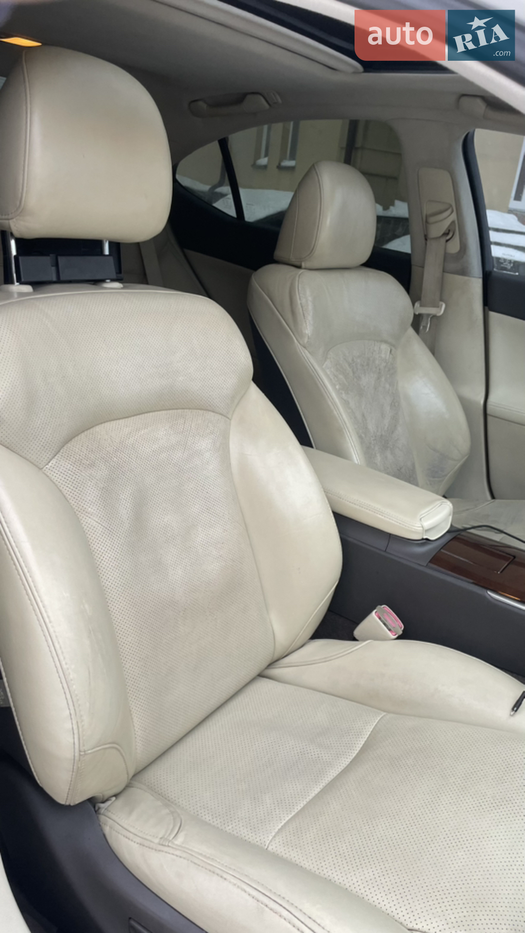 2010 Lexus IS - мініатюра 26