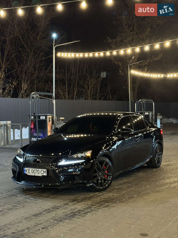 Седан Lexus IS 2016 в Днепре