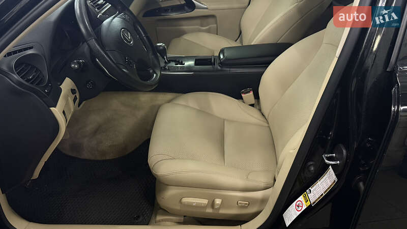 Седан Lexus IS 2007 в Одесі
