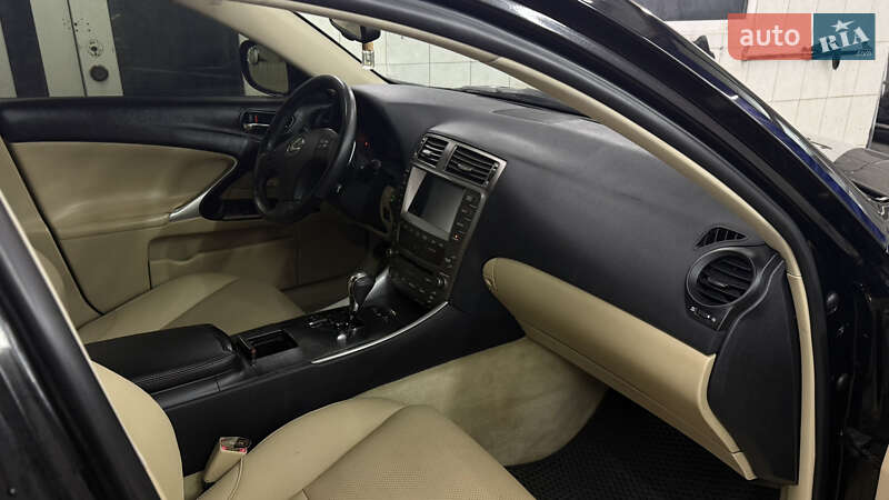 Седан Lexus IS 2007 в Одесі