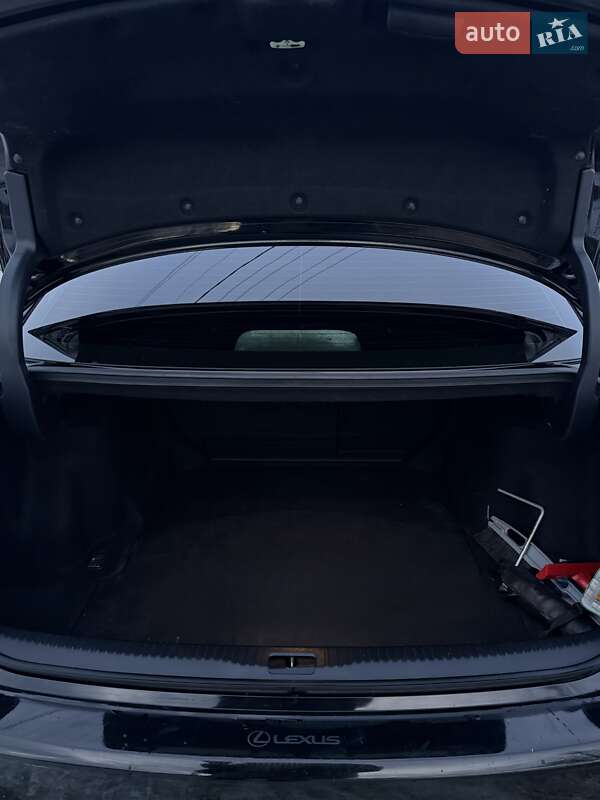 Седан Lexus IS 2015 в Дрогобыче фото 27 Седан Lexus IS 2015 в Дрогобыче