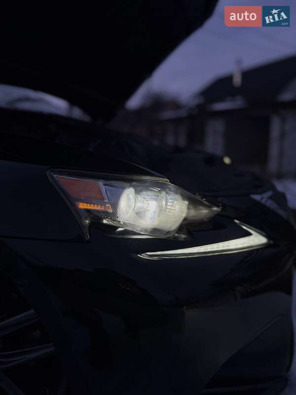 Седан Lexus IS 2015 в Дрогобыче фото 32 Седан Lexus IS 2015 в Дрогобыче