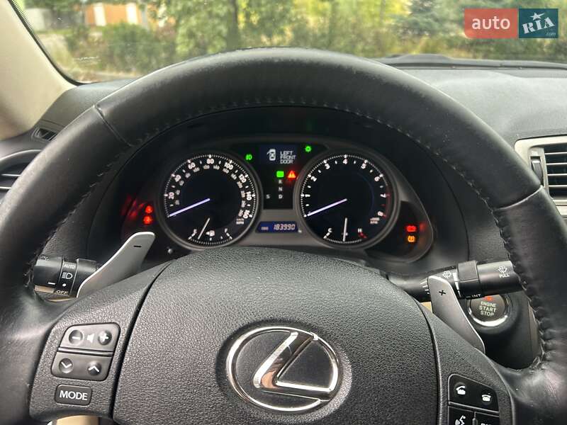 Седан Lexus IS 2008 в Києві фото 9 Седан Lexus IS 2008 в Києві
