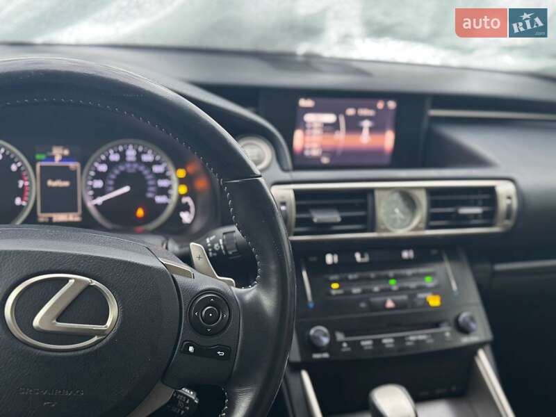 Седан Lexus IS 2013 в Хмельницком фото 4 Седан Lexus IS 2013 в Хмельницком