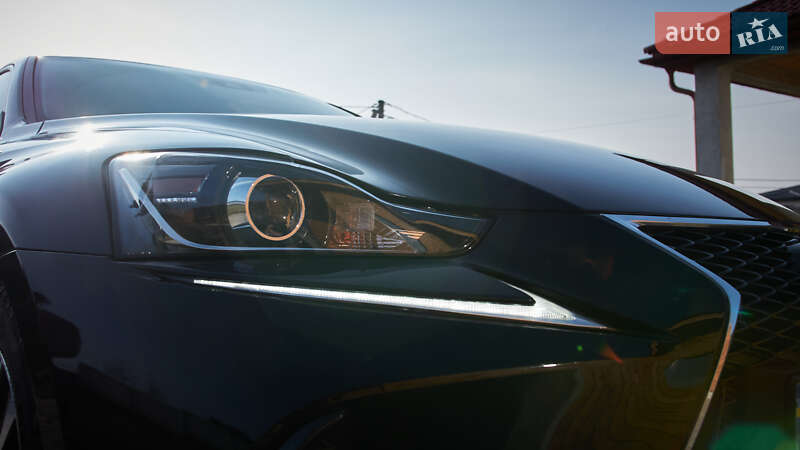 Седан Lexus IS 2020 в Ужгороді фото 6 Седан Lexus IS 2020 в Ужгороді